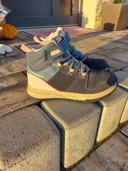 Zimní boty Decathlon, vel. 33