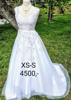 NOVÉ KRAJKOVÉ svatební šaty GRACE