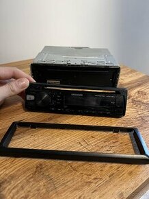 Autorádio KENWOOD KDC-161UG (USB, AUX, CD) - 1