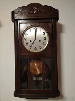 Nástěnné hodiny Junghans - 1