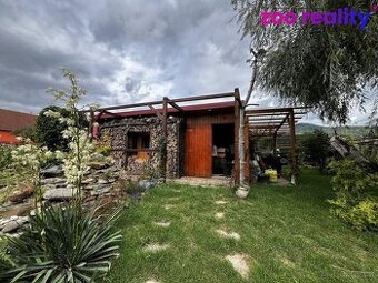 Prodej rozlehlého souboru pozemků 10 640 m² – Dolní Chobolic