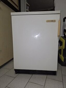 mrazák šuplíkový