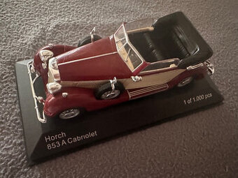 Sbírka modely autíček. Autíčka 1:43 Oxford, IXO, WhiteBox.