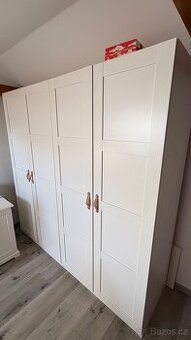ŠATNÍ SKŘÍŇ PAX IKEA