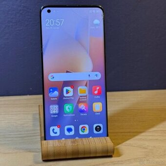Xiaomi Mi 10 celkem 12 gb RAM/ 128 gb Rom