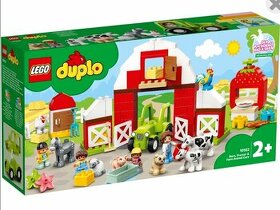 LEGO DUPLO 10952 Stodola, traktor a zvířátka z farmy
