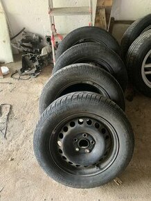 Plechová obutá sada kol 195/65 r15 5x112