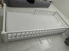 Dětská postel 160x70 cm s matrací
