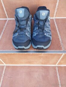Outdoorové  boty salomon