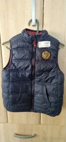 Vesty velikost 116 - 1