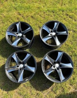 Disky ETA Beta 9Jx19 5x114,3 M12