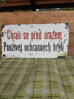 Smaltovaná cedule