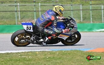 Yamaha FZ 750