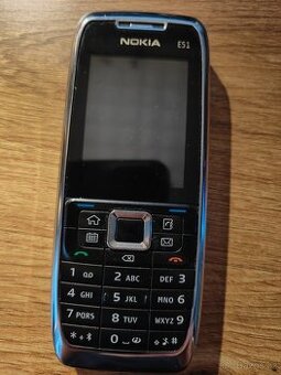 Nokia E51
