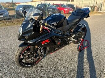 Prodam SUZUKI GSX-R 1000 K7