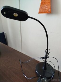 Stolní lampa