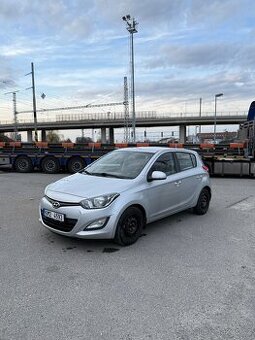 Hyundai i20 1.2 63kw