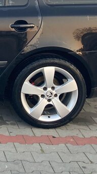 Alu kola Škoda Pegasus 5x112 R17