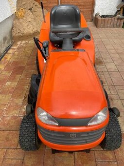 Zahradní traktůrek Husqvarna dvouválec - 1