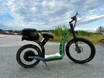 Elektrická koloběžka Hugo Bike Big One