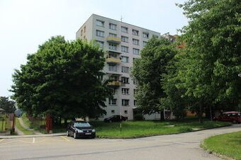 Prodej bytu 3+1/L v Jindřichově Hradci - 1