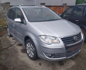Vůz na náhradní díly VW Touran 1T2 FL 2007 BMN JPQ LA7W
