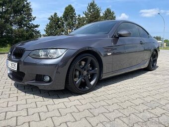 BMW 330d E92 coupe M-packet 149tkm