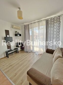 Prodej zařízeného studia 1+kk s výhledem na moře 41990 eur