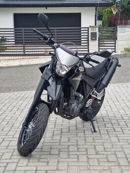 Yamaha XT660X