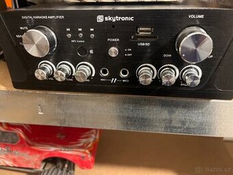 Zesilovač Skytronic