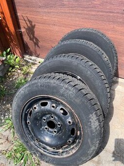 Pneu 165/70/R14