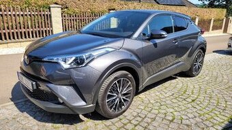 Toyota C-HR 1.2 TSI,85 kw,4x4 automat