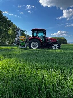 Traktor Bašak 2090 s čelním nakladačem
