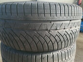 245/40 r18  245/40/18  245 40 18 zimní