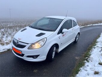 Opel Corsa 1.2 16v OPC SPORT
