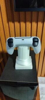 Stojan na ovladač PS5