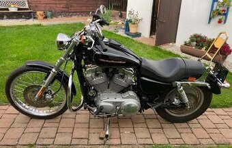 Harley-Davidson Sportster XL 883 Custom