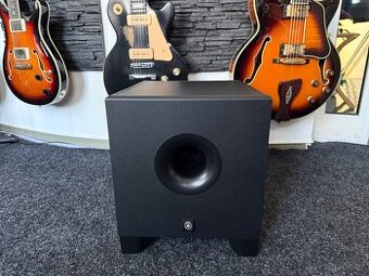 Yamaha hs8s