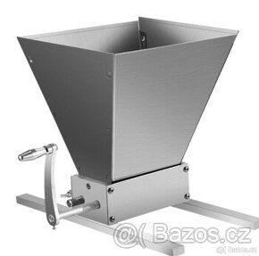 Ruční šrotovník na obilí, mlynek na obilí