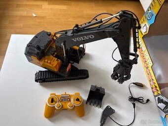 Siva GmbH Volvo licencovaný pásový bagr 3v1 5let ALZA,PC2800