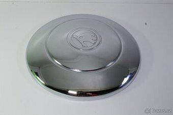 Poklice Škoda SpartakOctaviaFelicia - znak vlevo