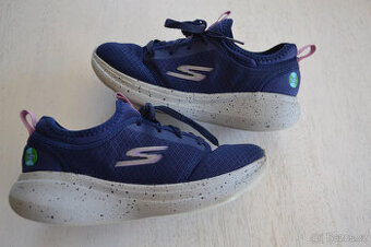 Tenisky, botasky zn. Skechers vel. 35