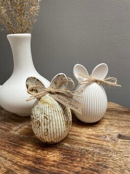 2 ks velijonočních zajíčků / 320,- za oba