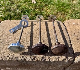 Jawa pérák, Ogar 350 - šrouby tuhosti řízení