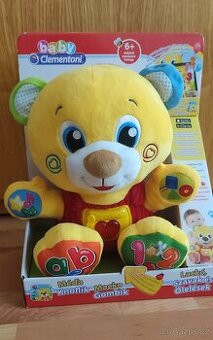 Mluvící medvídek Clementoni