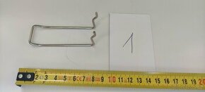 Euroháčky do děrovaných prodejních plechů, stojanů.