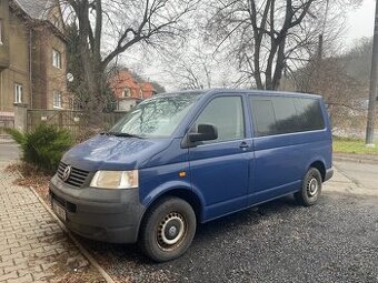 VW Transporter T5 1.9 TDI, 9 míst, klima, tažné