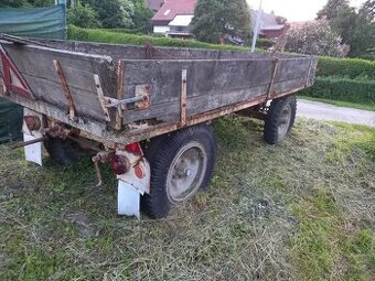 Vlek za traktor, vyklápěcí