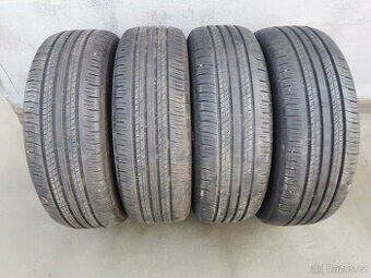 225/60R18 letní pneumatiky Dunlop Grandtrek PT30