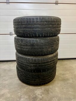 Zimní pneu PIRELLI SOTTOZERO 235/55 R18